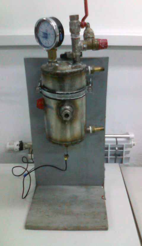 Закрытый реактор под давлением