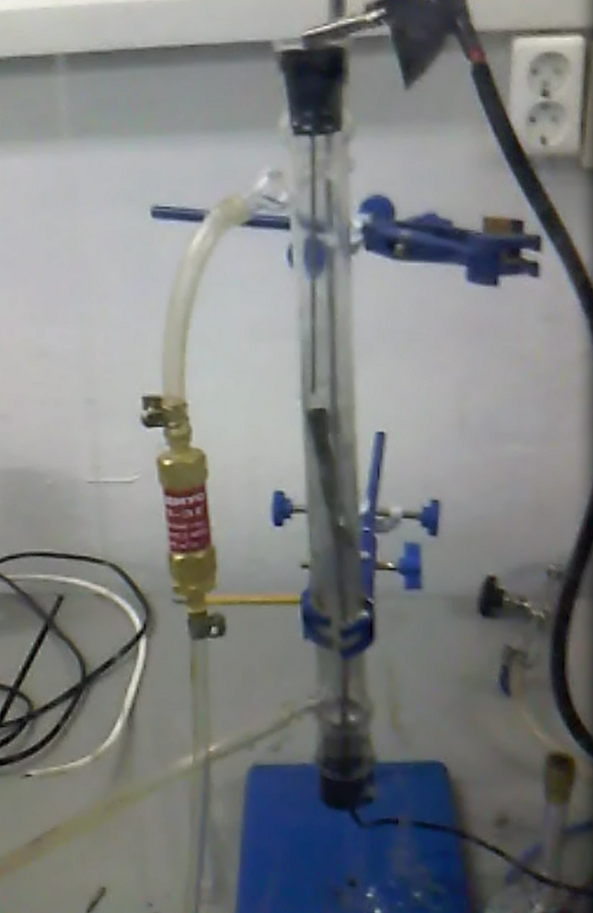 Установка с вольфрамовым анодом и никелевым катодом